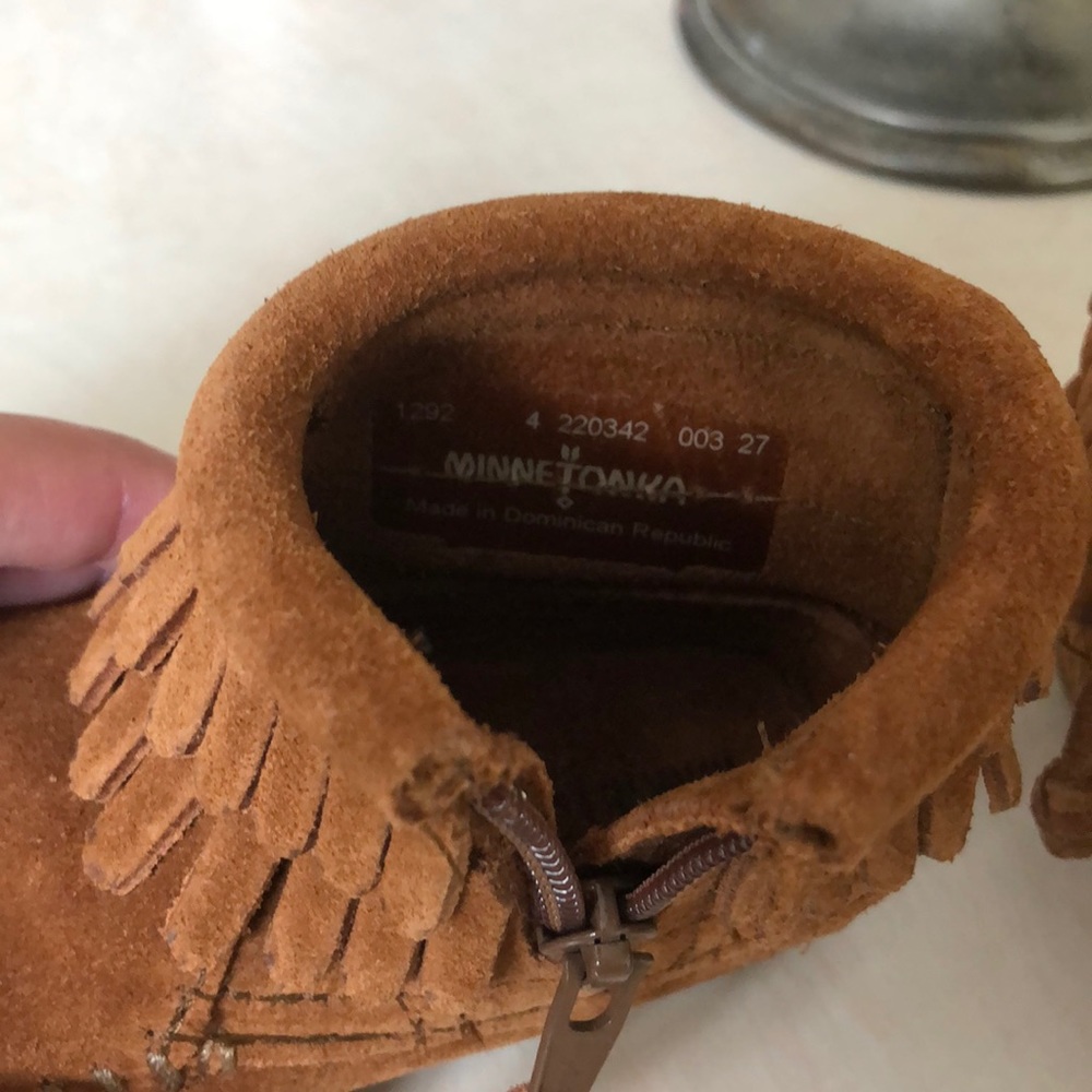 🧚‍♂️MINNETONKA🧚‍♂️ - Picture 2 of 3